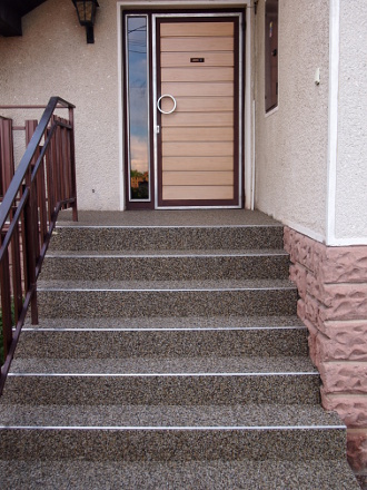 Steinteppich Treppe für den Outdoor Bereich